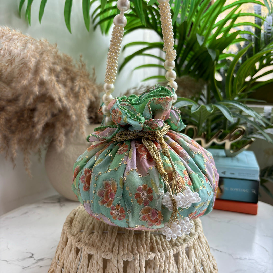 Wedding Favors That Wow: Unique, Budget-Friendly Gifting Ideas from The Wedding Element