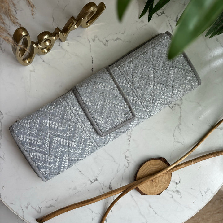 Roll 'N' Fold Earring Organiser