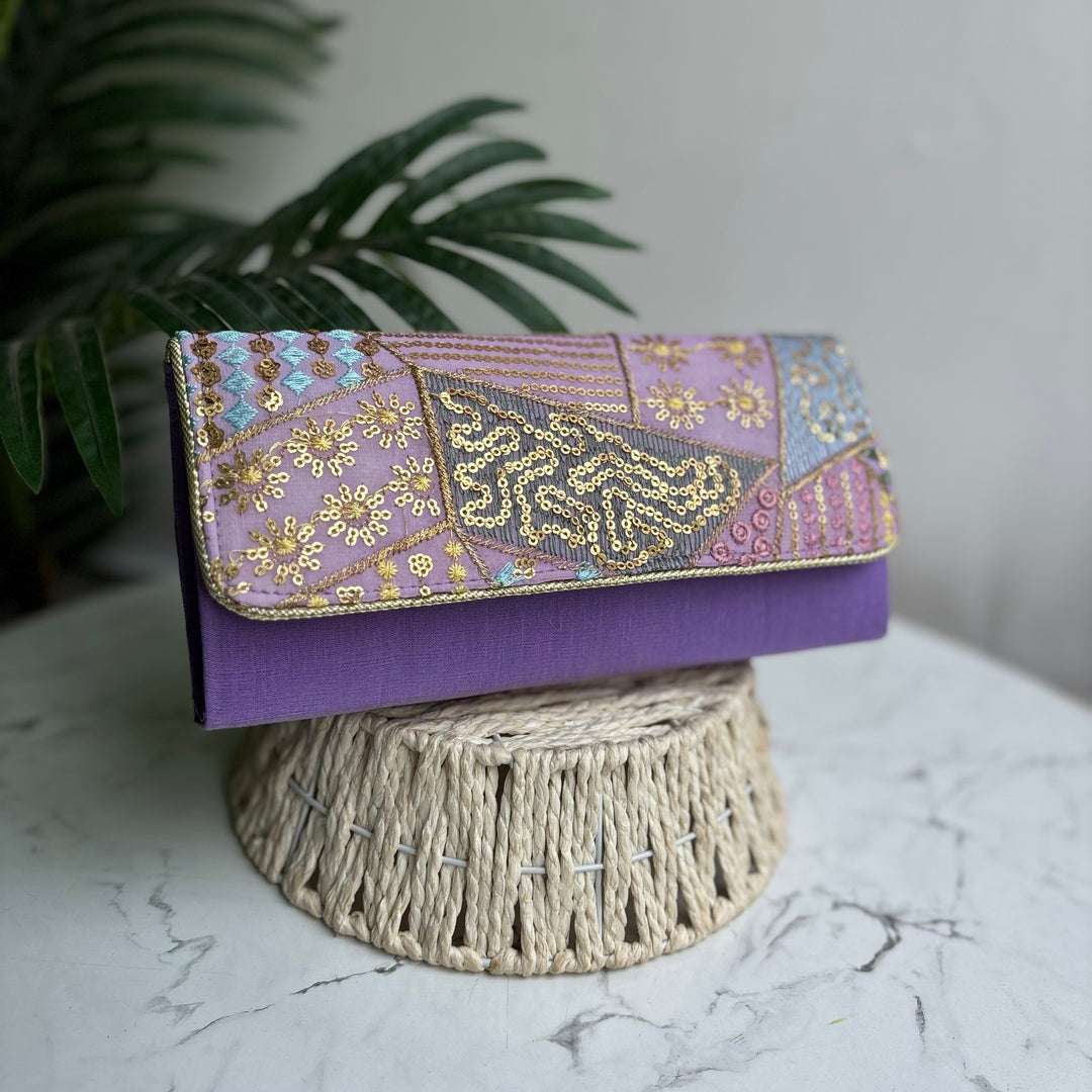 Abstract Box Clutches