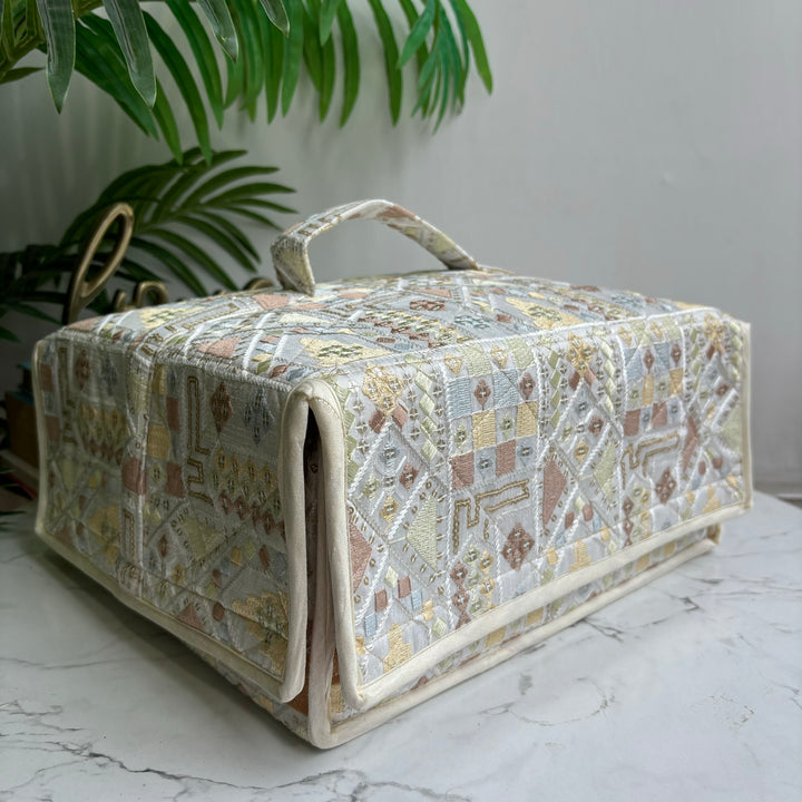 Mighty Bling Box