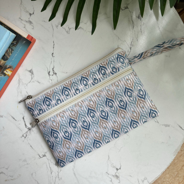 Multi purpose travel pouch - Set of 2