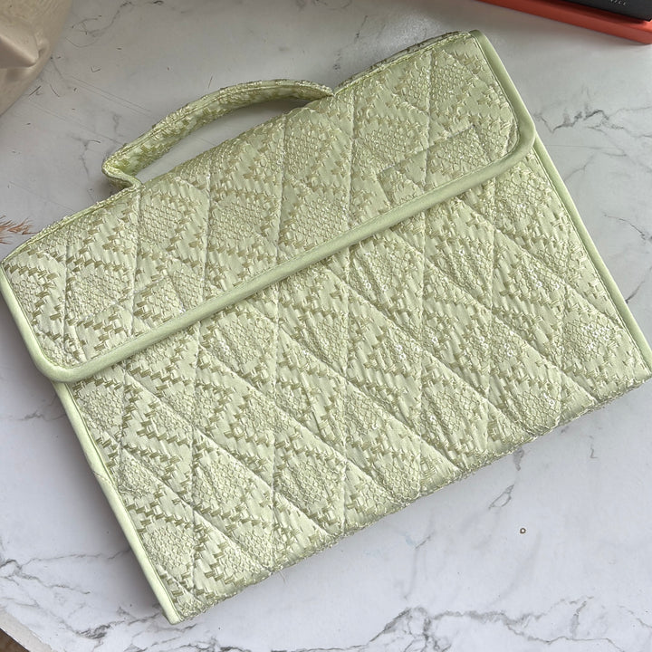 Tiny Travel Tote