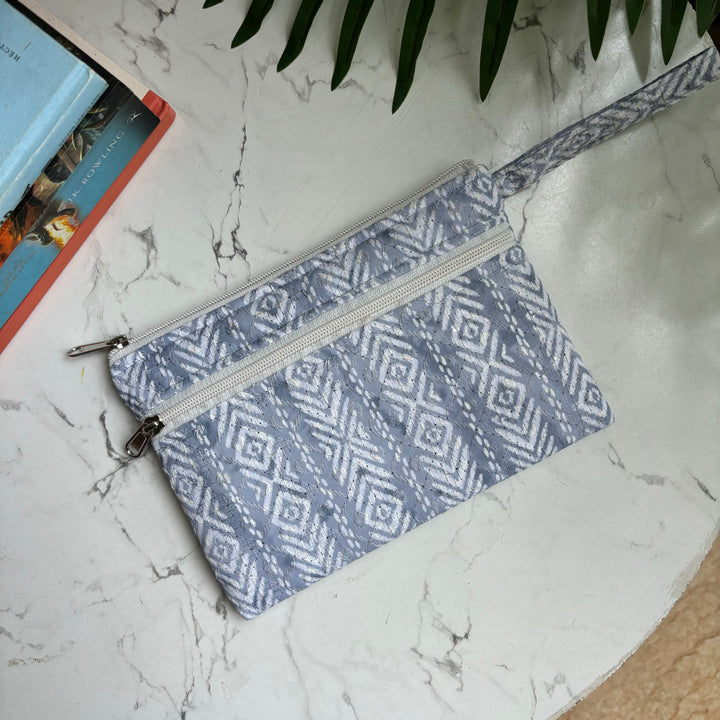 Multi purpose travel pouch - Set of 2