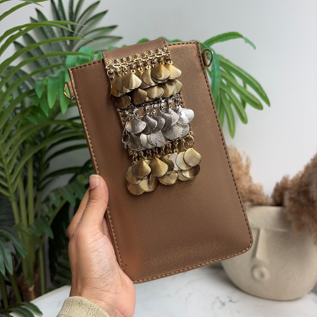 TASSELLED MOBILE SLEEVE