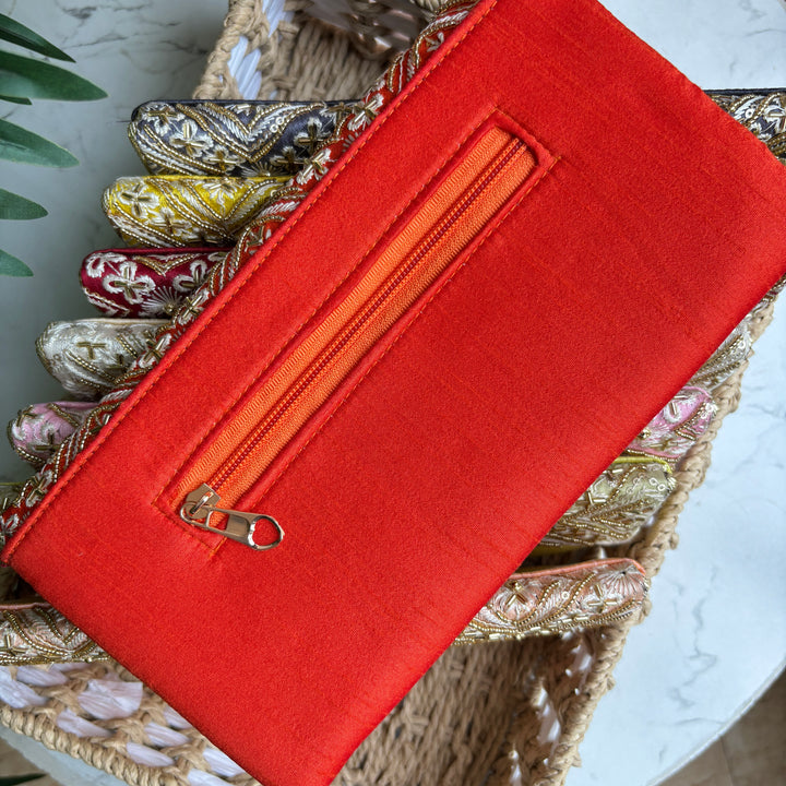 Fancy handwork clutch