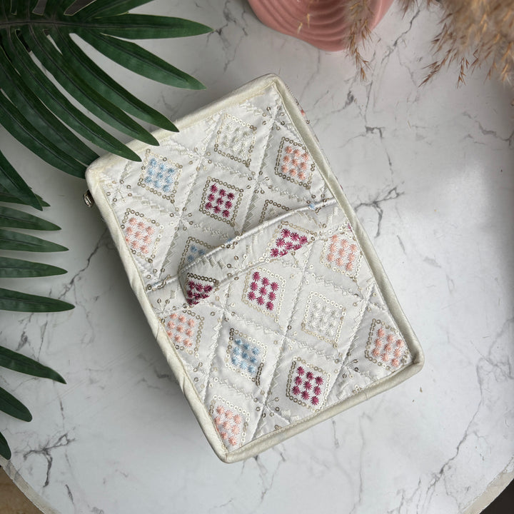 Compact Treasure Case