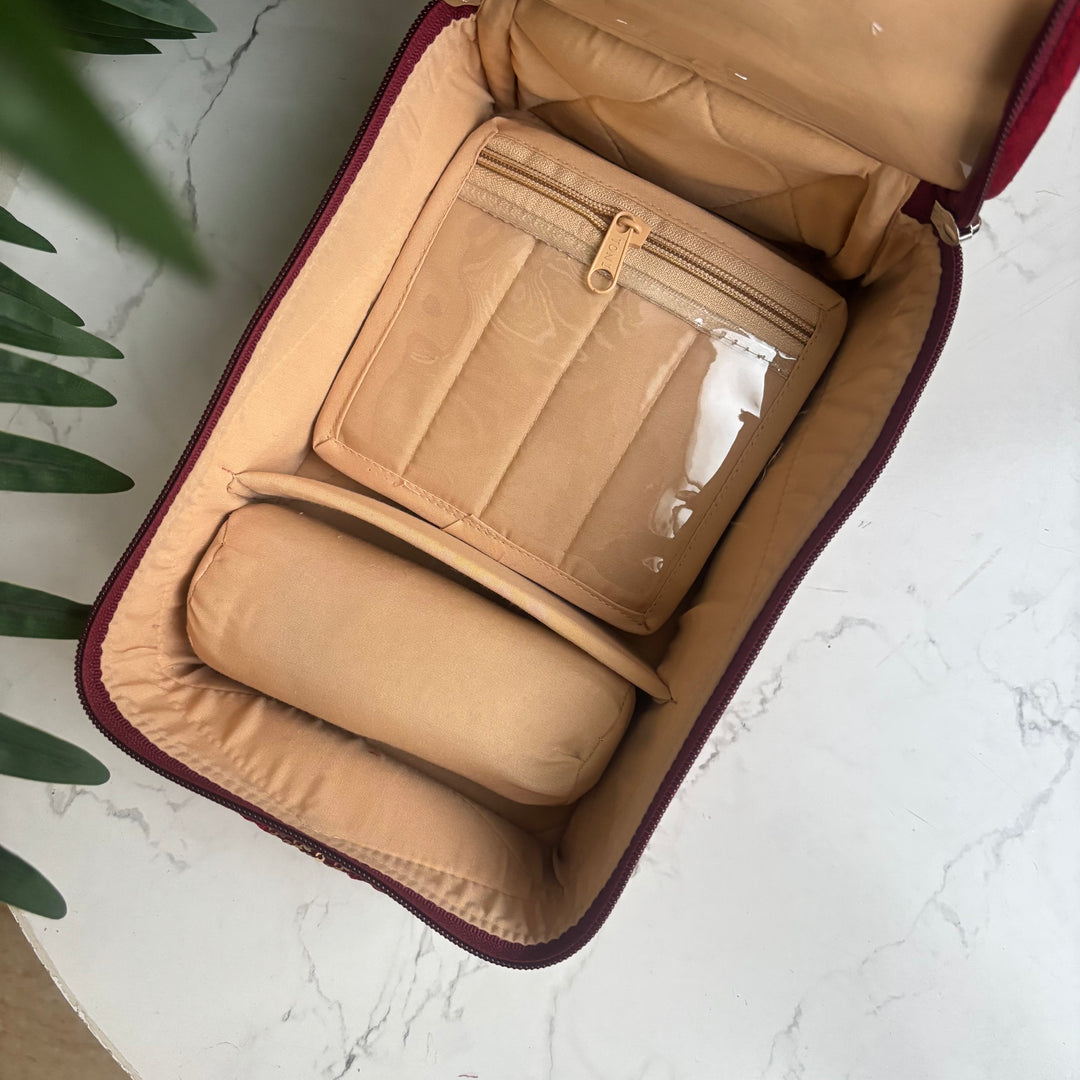 Compact Treasure Case