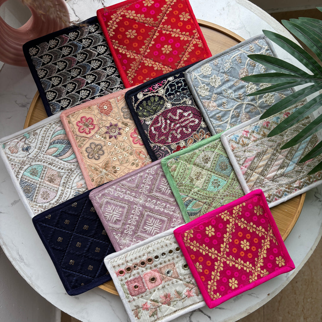 Stand-alone Earring pouches - Embroidered