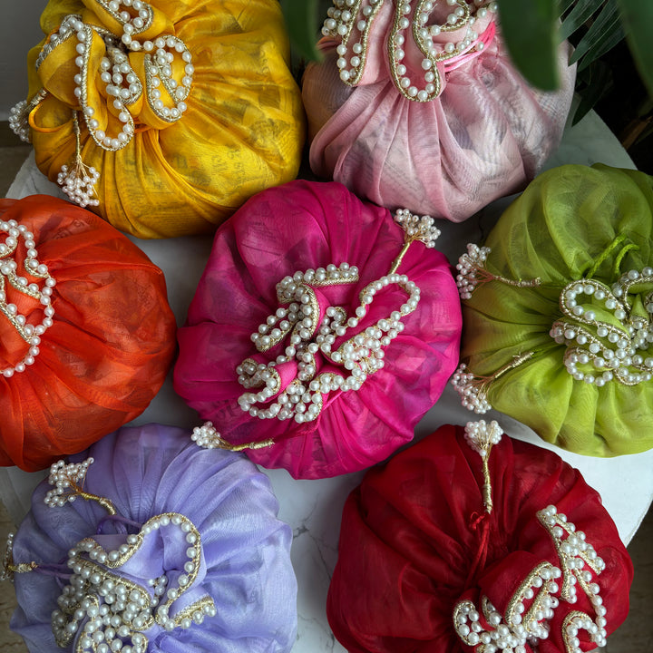 Pearl Organza Potlis