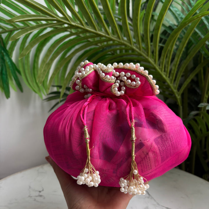 Pearl Organza Potlis