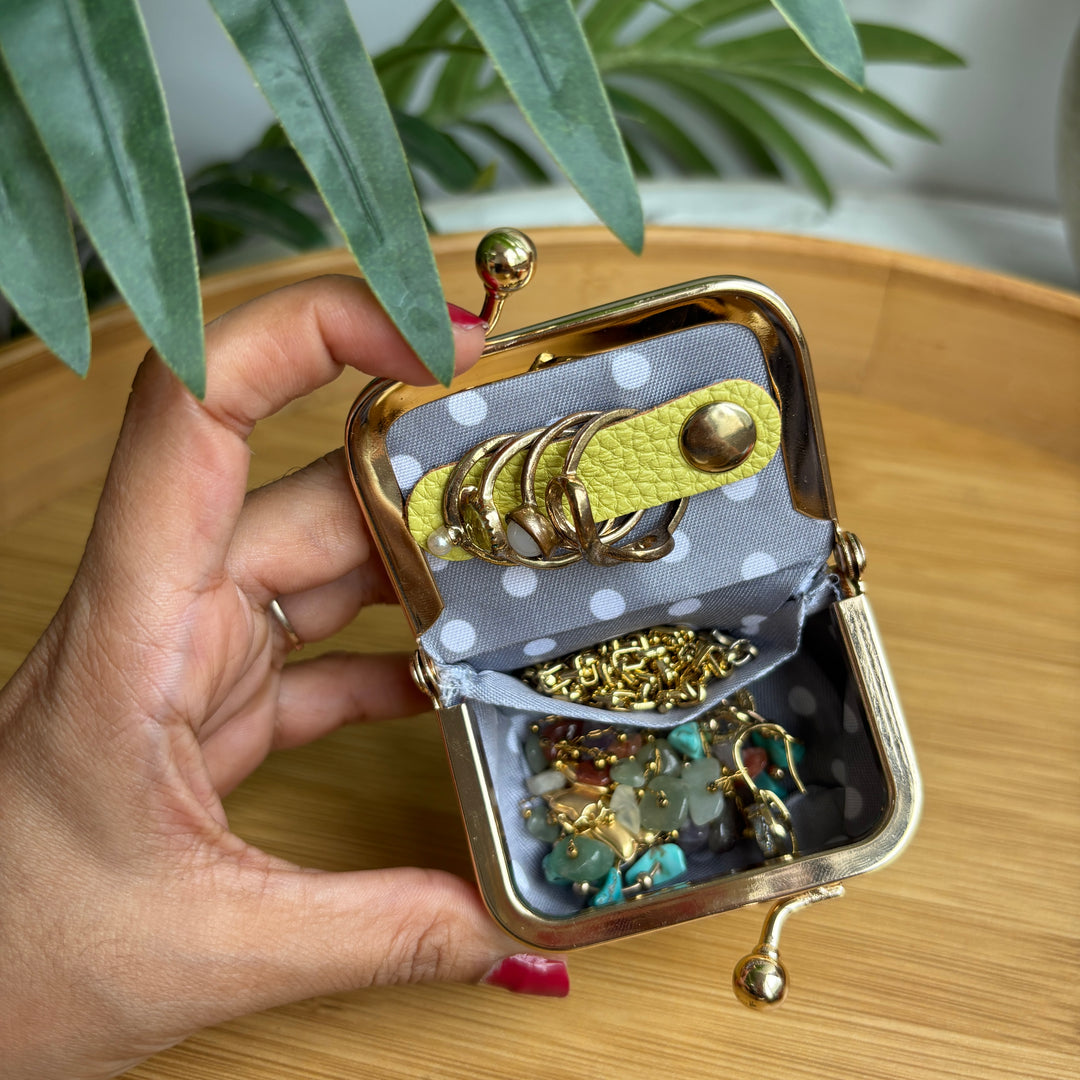 Trinket Kiss - Mini Jewellery Organiser