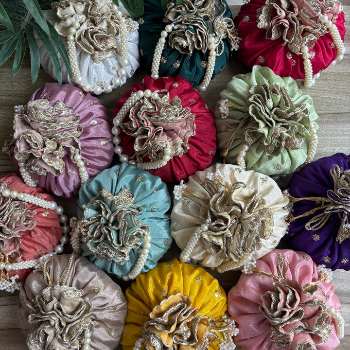 Sequin flower potlis
