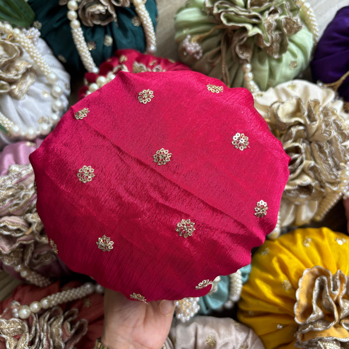 Sequin flower potlis
