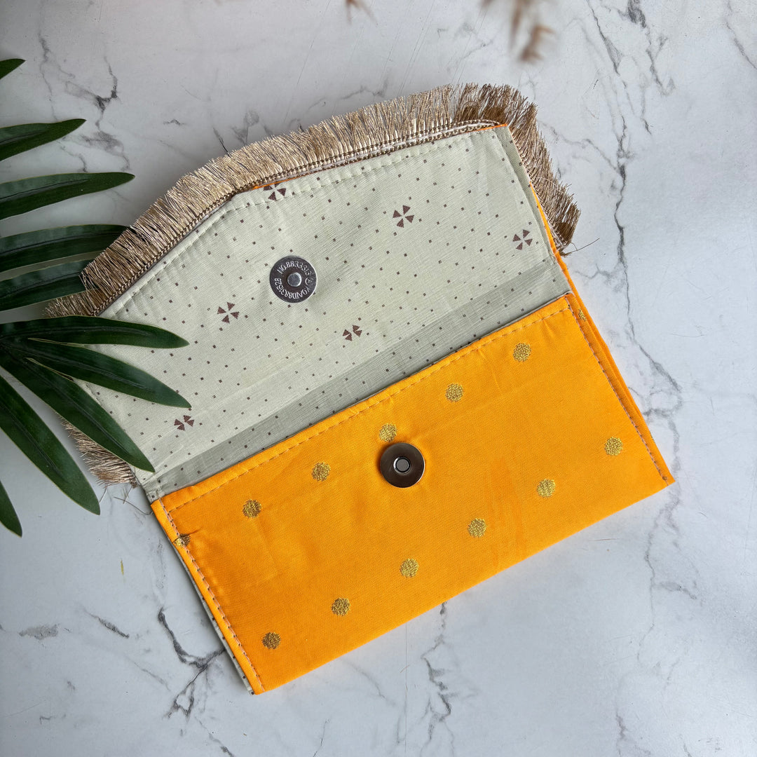 Luxe Frill Envelopes