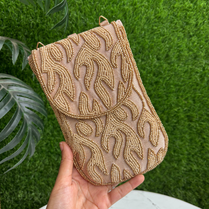 ROYAL BEADED MOBILE SLEEVE