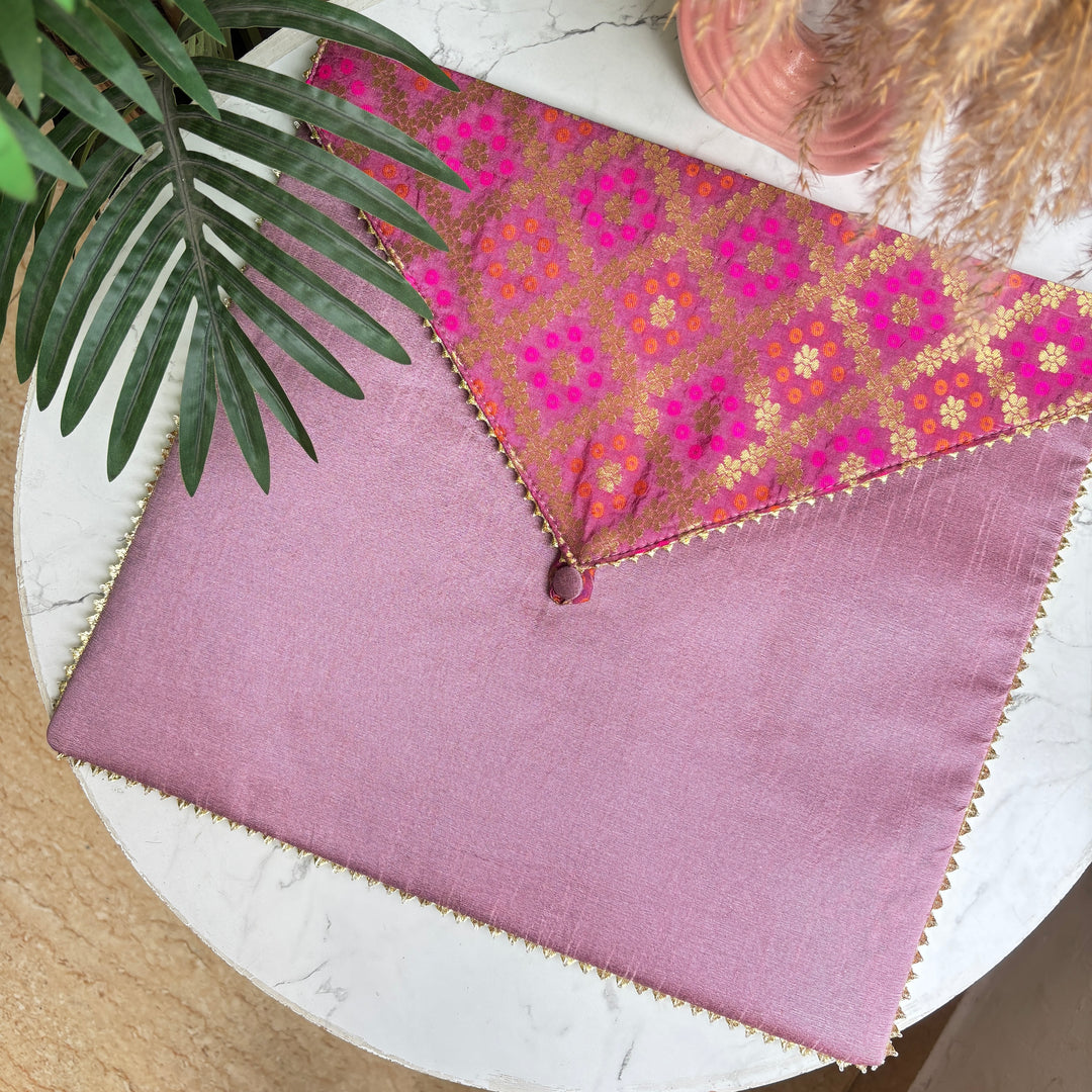 Royal Trousseau Pouch - The Bandhani Edit