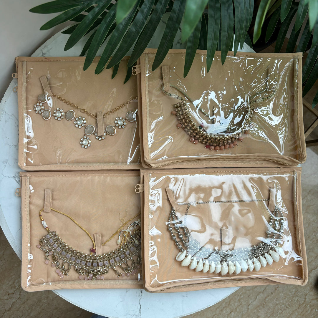 The Necklace Trunk