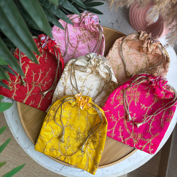 Tiny Tree packaging potlis