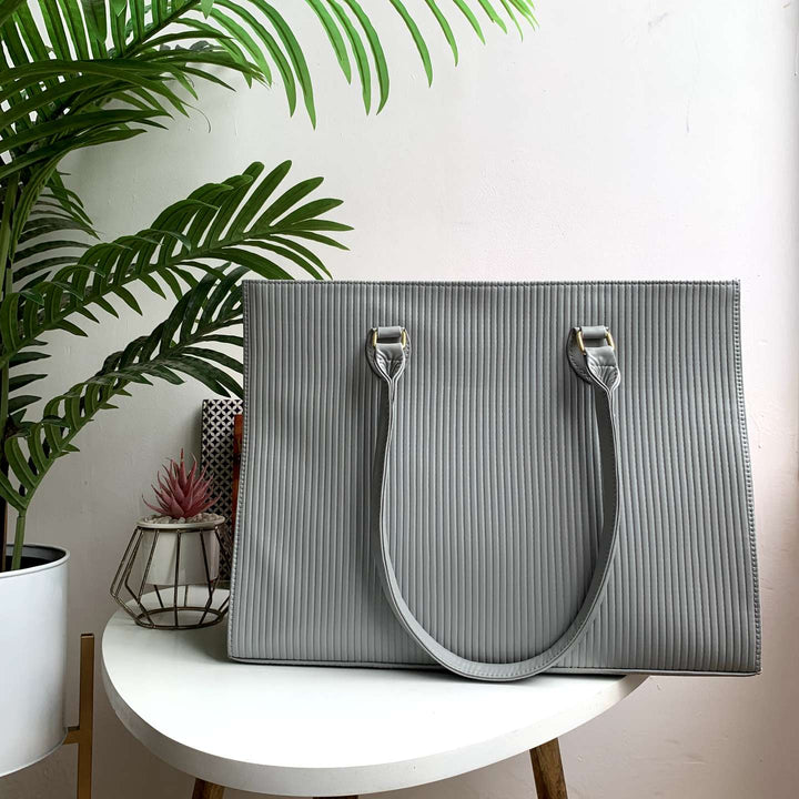 Fluted Reversible Tote Bag